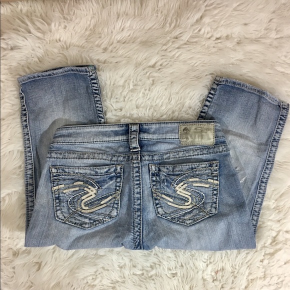Silver Jeans Denim - 4/$15 Silver Jeans Tuesday Crops 27